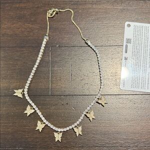 Elegant Gold Butterfly Necklace